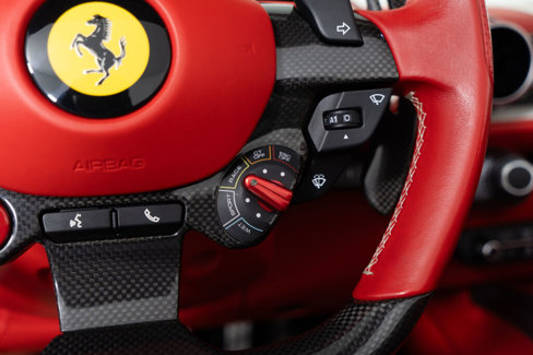 Used 2021 Ferrari 812 GTS image 21