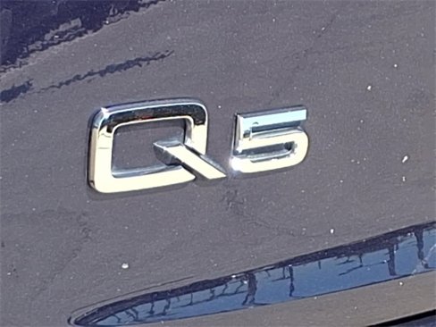 Used 2018 Audi Q5 2.0T Premium Plus image 16