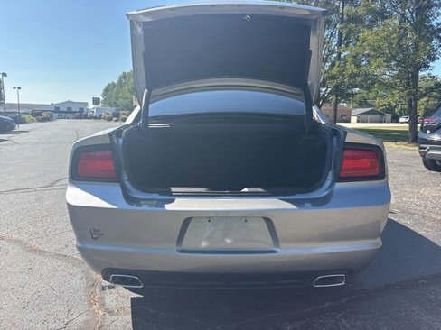 Used 2011 Dodge Charger SE image 5