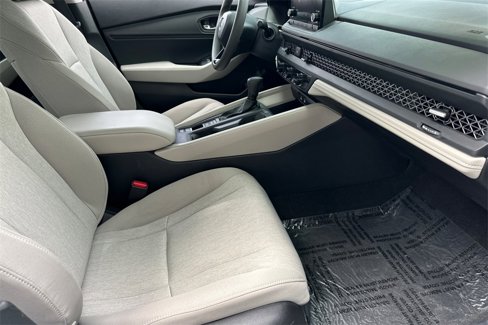 Used 2024 Honda Accord EX image 14