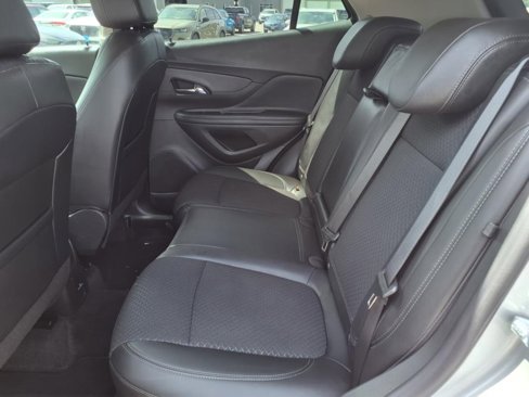 Used 2022 Buick Encore Preferred w/ Safety Package image 14