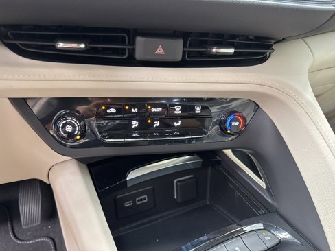 Certified 2023 Buick Envision Preferred image 18