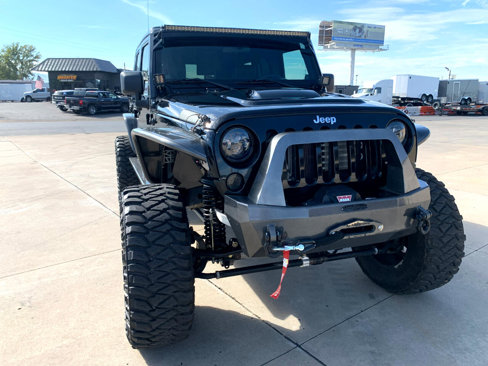 Used 2010 Jeep Wrangler Unlimited Rubicon w/ Dual Top Group image 13