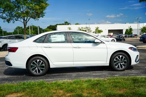 New 2025 Volkswagen Jetta S image 32