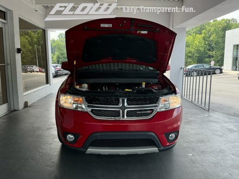 Used 2019 Dodge Journey SE image 18