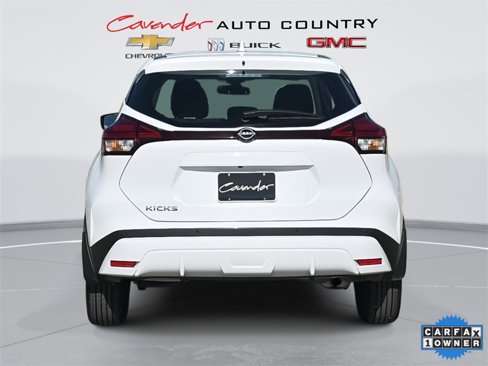 Used 2024 Nissan Kicks S image 6