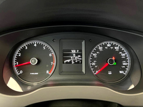 Used 2014 Volkswagen Jetta S image 16