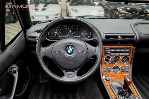 Used 2002 BMW Z3 3.0i image 12