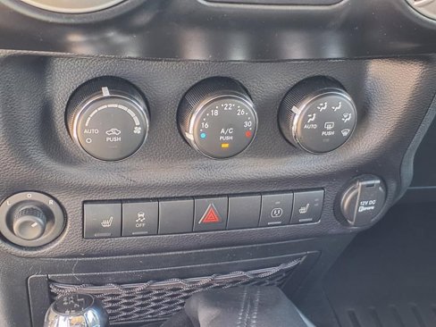 Used 2015 Jeep Wrangler Sahara w/ Dual Top Group image 9