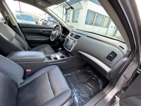Used 2017 Nissan Altima 2.5 SR image 31