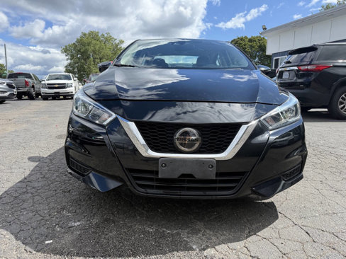 Used 2021 Nissan Versa SV image 2