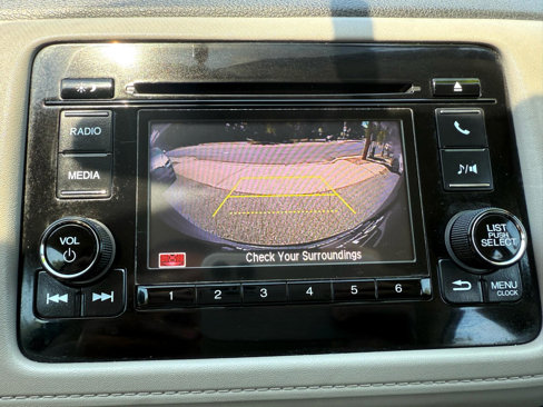 Used 2019 Honda HR-V LX image 17