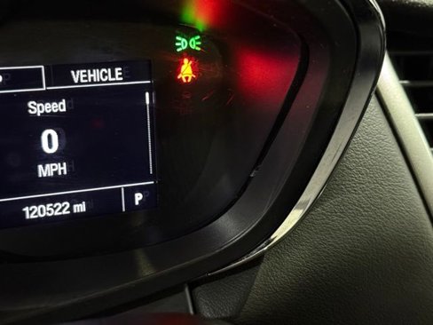 Used 2017 Chevrolet Trax LT image 17