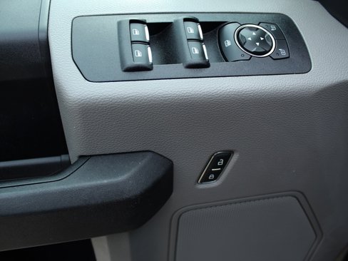 Used 2019 Ford F150 XL w/ Equipment Group 101A Mid image 16