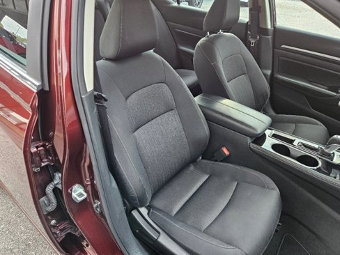 Used 2023 Nissan Altima 2.5 SV image 14