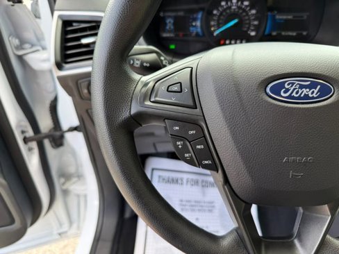 Used 2024 Ford Edge SEL image 31
