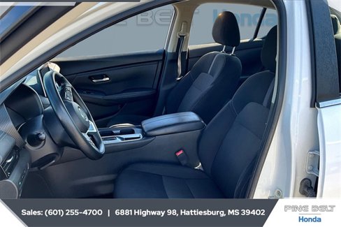 Used 2023 Nissan Sentra SV image 18