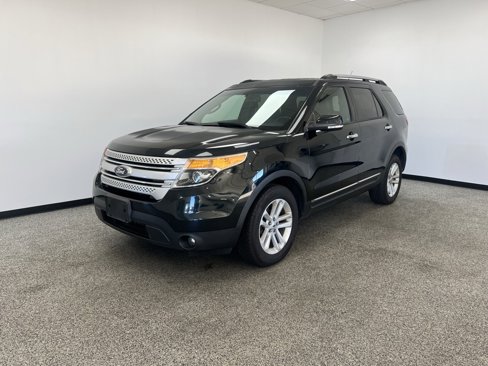 Used 2014 Ford Explorer XLT w/ Equipment Group 202A image 18