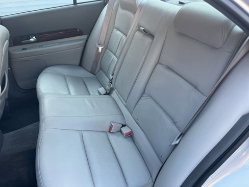 Used 2002 Lincoln LS image 12
