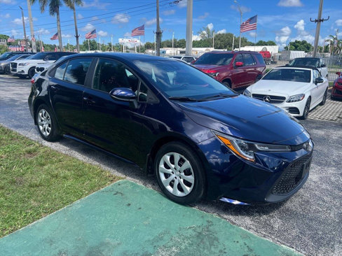 Used 2022 Toyota Corolla LE image 4