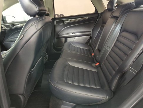 Used 2019 Ford Fusion SEL image 20