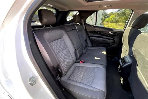 Used 2018 Chevrolet Equinox LT w/ Sun & Infotainment Package image 25