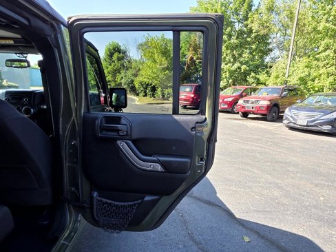 Used 2015 Jeep Wrangler Unlimited Sport w/ Quick Order Package 24S image 30