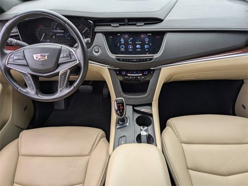 Used 2019 Cadillac XT5 Luxury w/ Advanced Security Package image 14