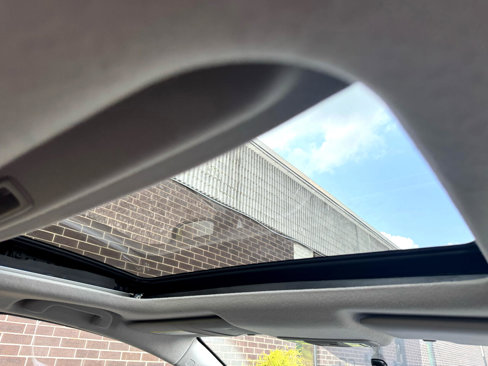 Used 2015 Honda Fit EX image 15