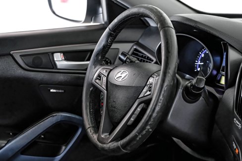 Used 2013 Hyundai Veloster Turbo image 13