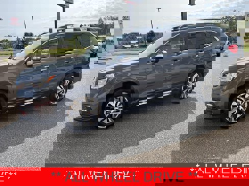 Used 2022 Subaru Ascent Touring image 4