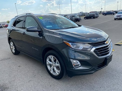 Used 2018 Chevrolet Equinox LT image 4