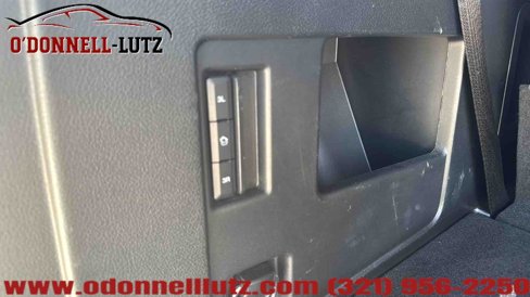 Used 2020 Ford Expedition XLT image 12