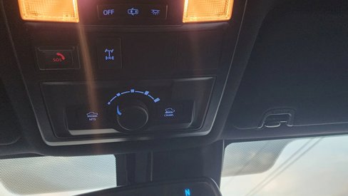 Used 2020 Toyota Tacoma TRD Off-Road image 33