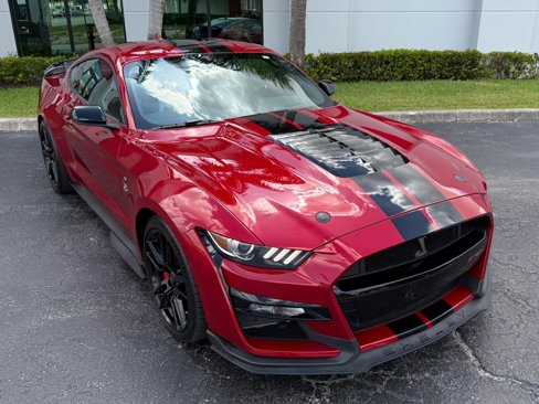 Used 2022 Ford Mustang Shelby GT500 w/ Technology Package image 12