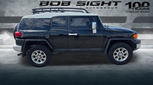 Used 2013 Toyota FJ Cruiser 4WD image 7