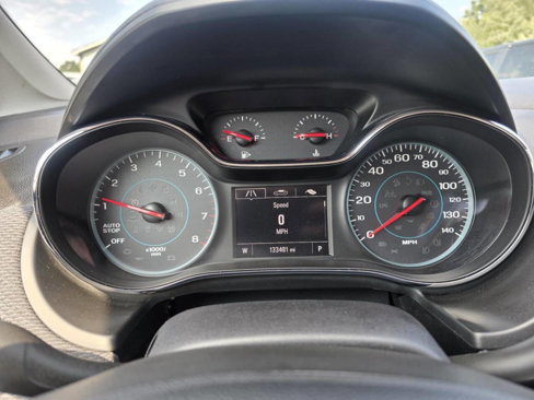 Used 2018 Chevrolet Cruze LT image 11
