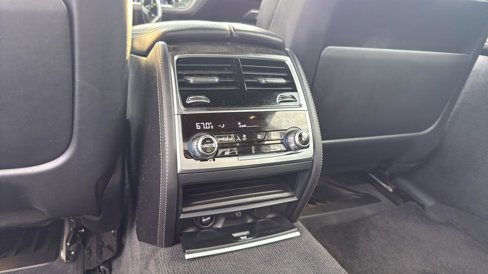 Used 2016 BMW 750i xDrive 750i xDrive image 25