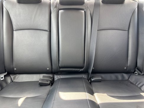 Used 2018 Honda Civic Touring image 18