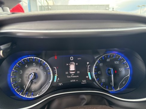 Used 2018 Chrysler Pacifica Touring-L Plus w/ Advanced Safetytec Group image 16