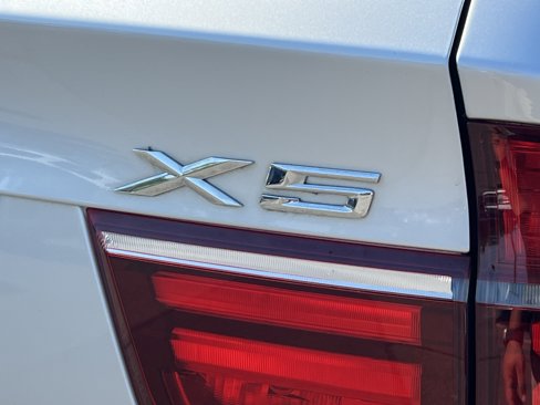 Used 2013 BMW X5 xDrive35i image 22