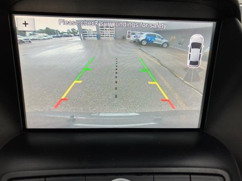 Used 2019 Ford Escape SEL image 11