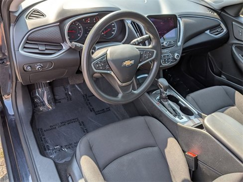 Used 2023 Chevrolet Malibu LT image 11