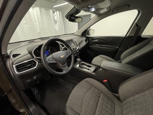 Used 2023 Chevrolet Equinox LT image 10