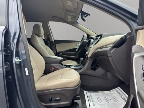 Used 2017 Hyundai Santa Fe Sport 2.0T image 16