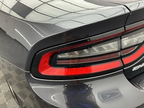 Used 2017 Dodge Charger SE image 23