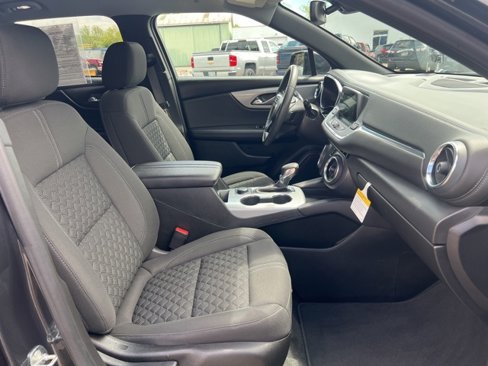 Used 2022 Chevrolet Blazer LT image 22