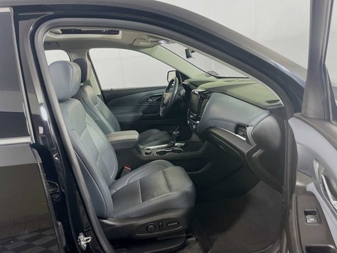 Used 2019 Chevrolet Traverse Premier w/ LPO, Blackout Package image 28