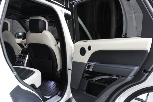 Used 2020 Land Rover Range Rover Sport HST image 35
