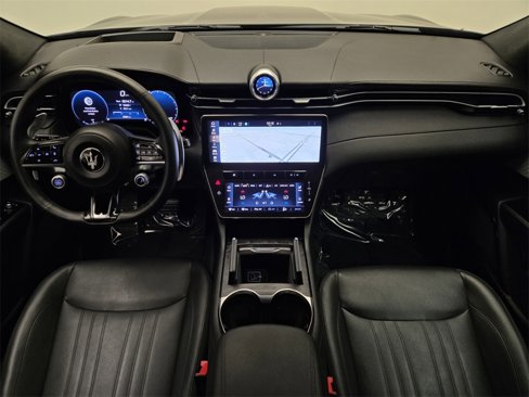 Used 2023 Maserati Grecale GT image 24